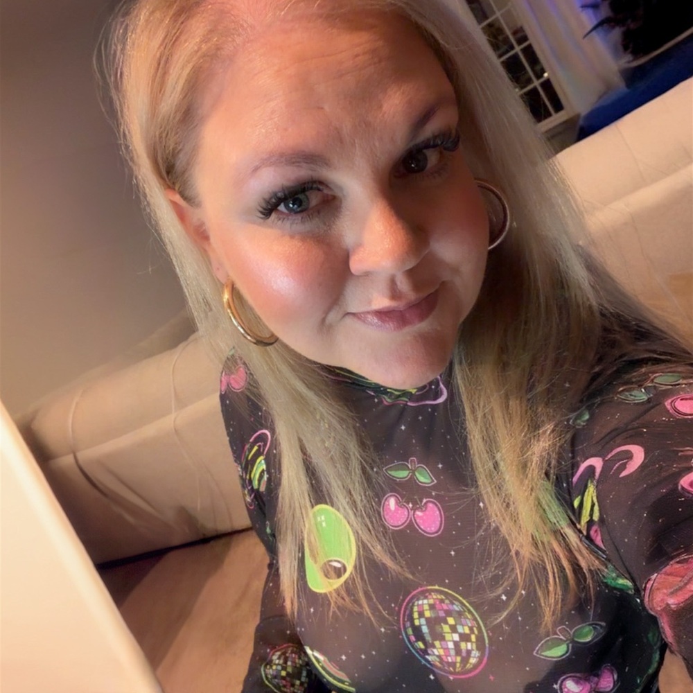 Meet your Posher, Kelli